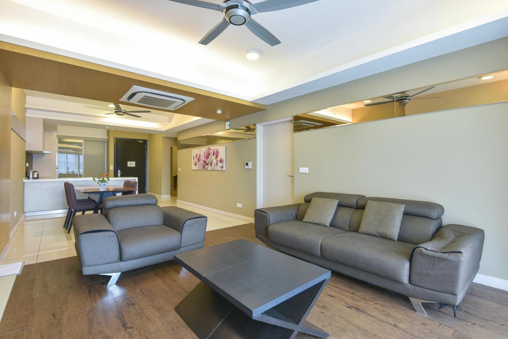 Sunday Hotel Near Petronas Twin Tower Formerly Suasana Suites Kuala Lumpur Buitenkant foto